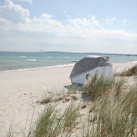 Schlafstrandkorb Nr. 3 Sierksdorf Buitenkant foto